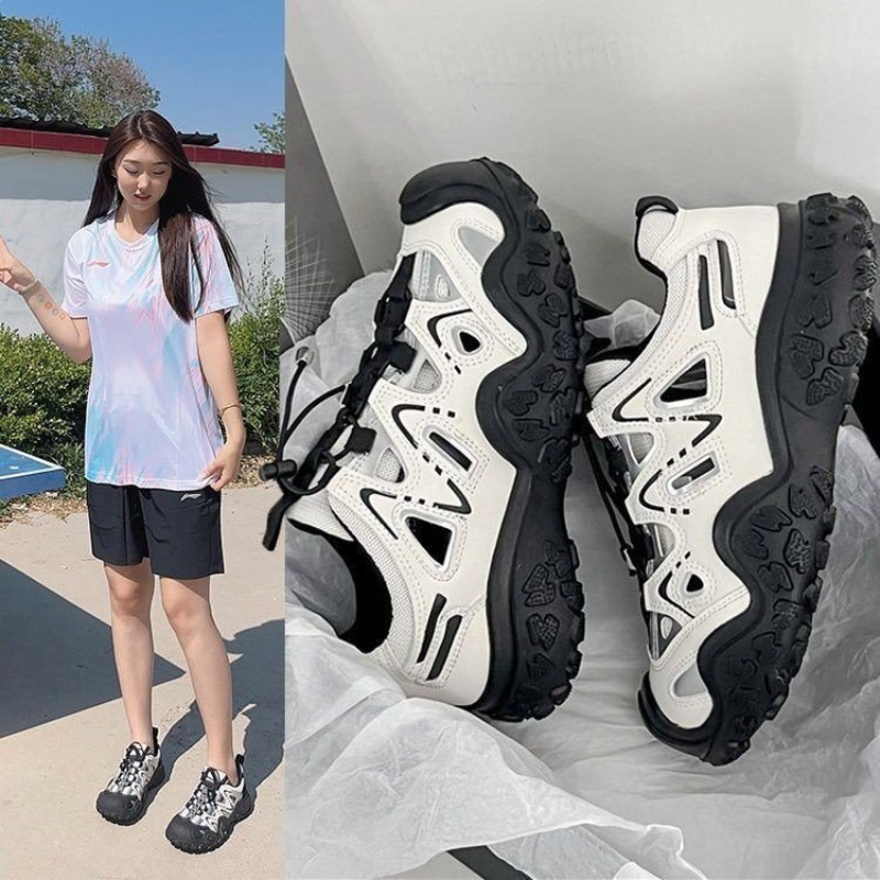 Ladies Outdoor Trekking Sneake - Guipure Lace Panel recension och pris