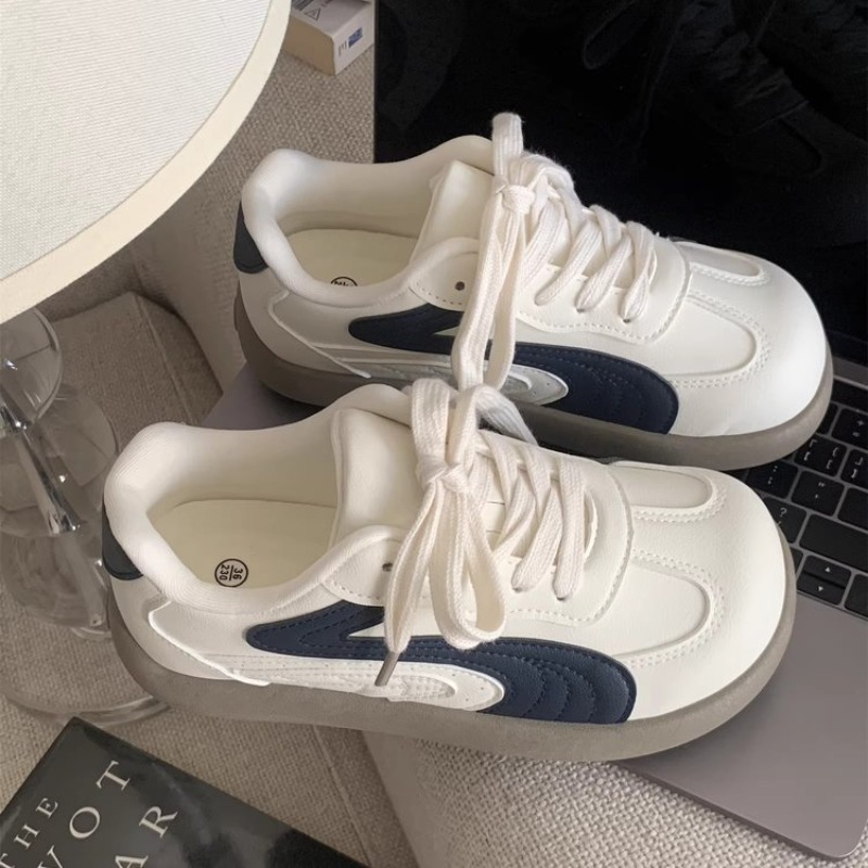 Vintage Women Chunky Sneakers  - Guipure Lace Panel recension och pris
